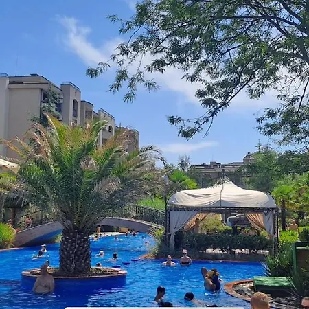 Luxury In Cascadas Family Sunny Appartamento Sunny Beach