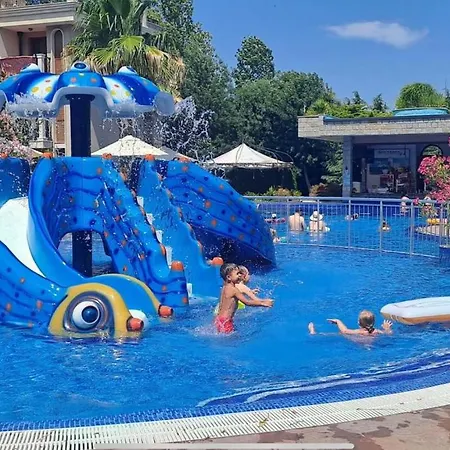 Luxury In Cascadas Family Sunny Apartment